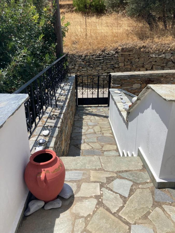 Agkyra Rooms Aladhinon Esterno foto